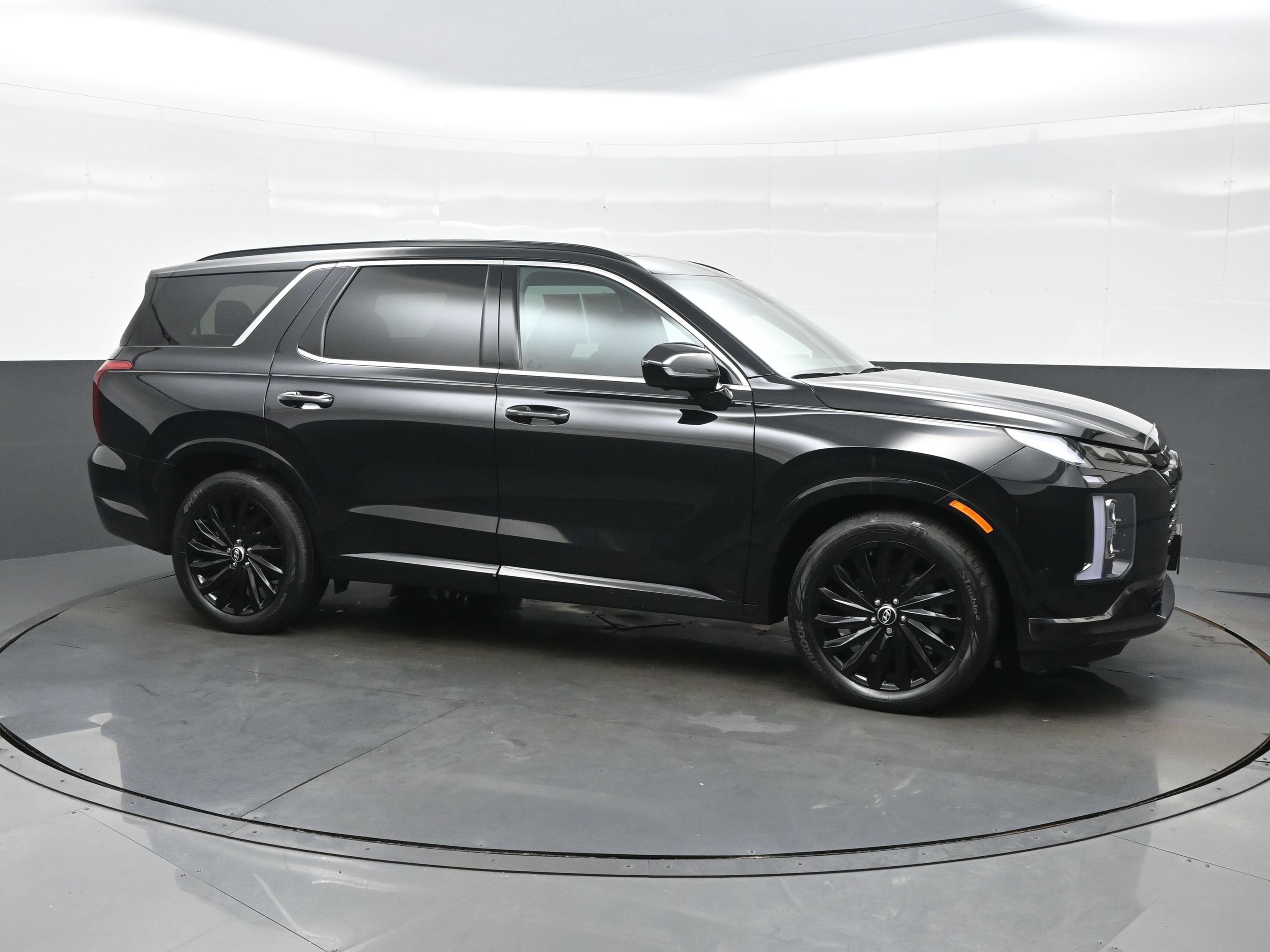 Used 2024 Hyundai Palisade Calligraphy AWD/4WD image 7