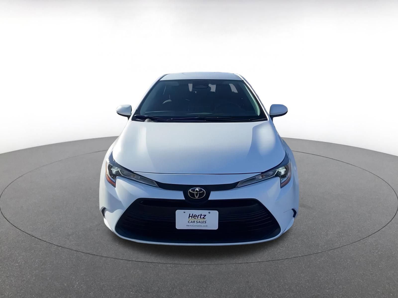 Used 2024 Toyota Corolla LE image 4