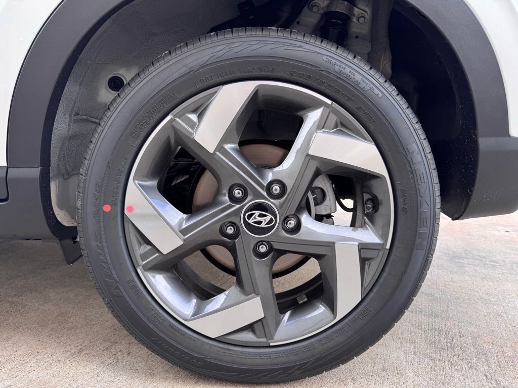 New 2026 Hyundai Venue SEL image 22