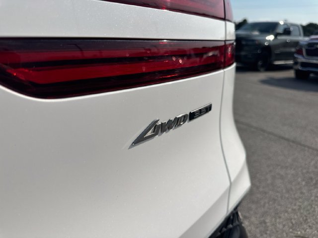 Used 2023 Genesis GV70 3.5T Sport AWD/4WD image 10