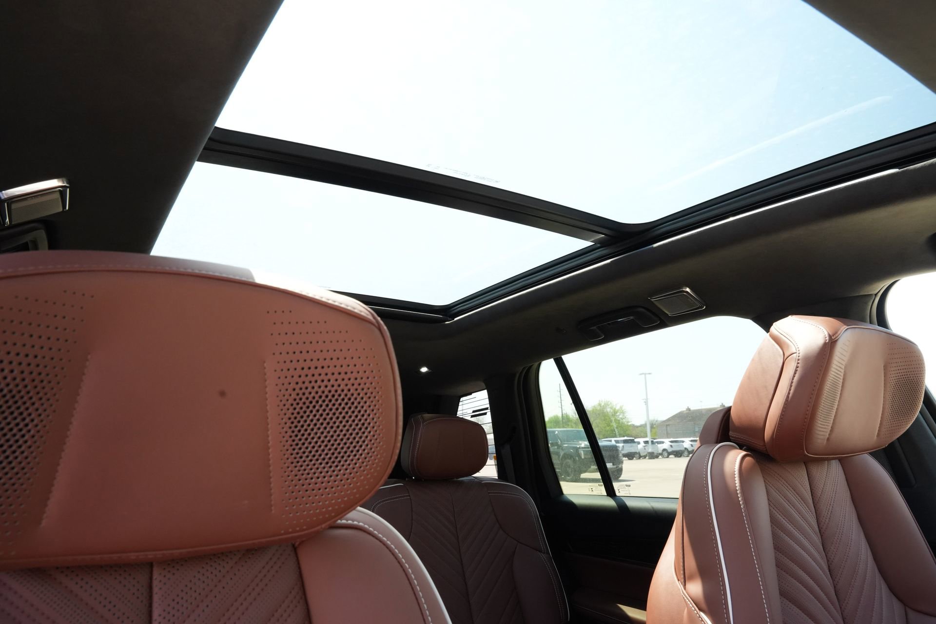 New 2026 Cadillac Vistiq Platinum w/ LPO, Floor Liner Package image 27