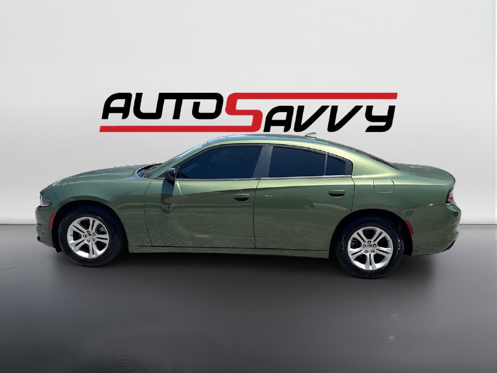 Used 2023 Dodge Charger SXT w/ Cold Weather Package RWD image 4