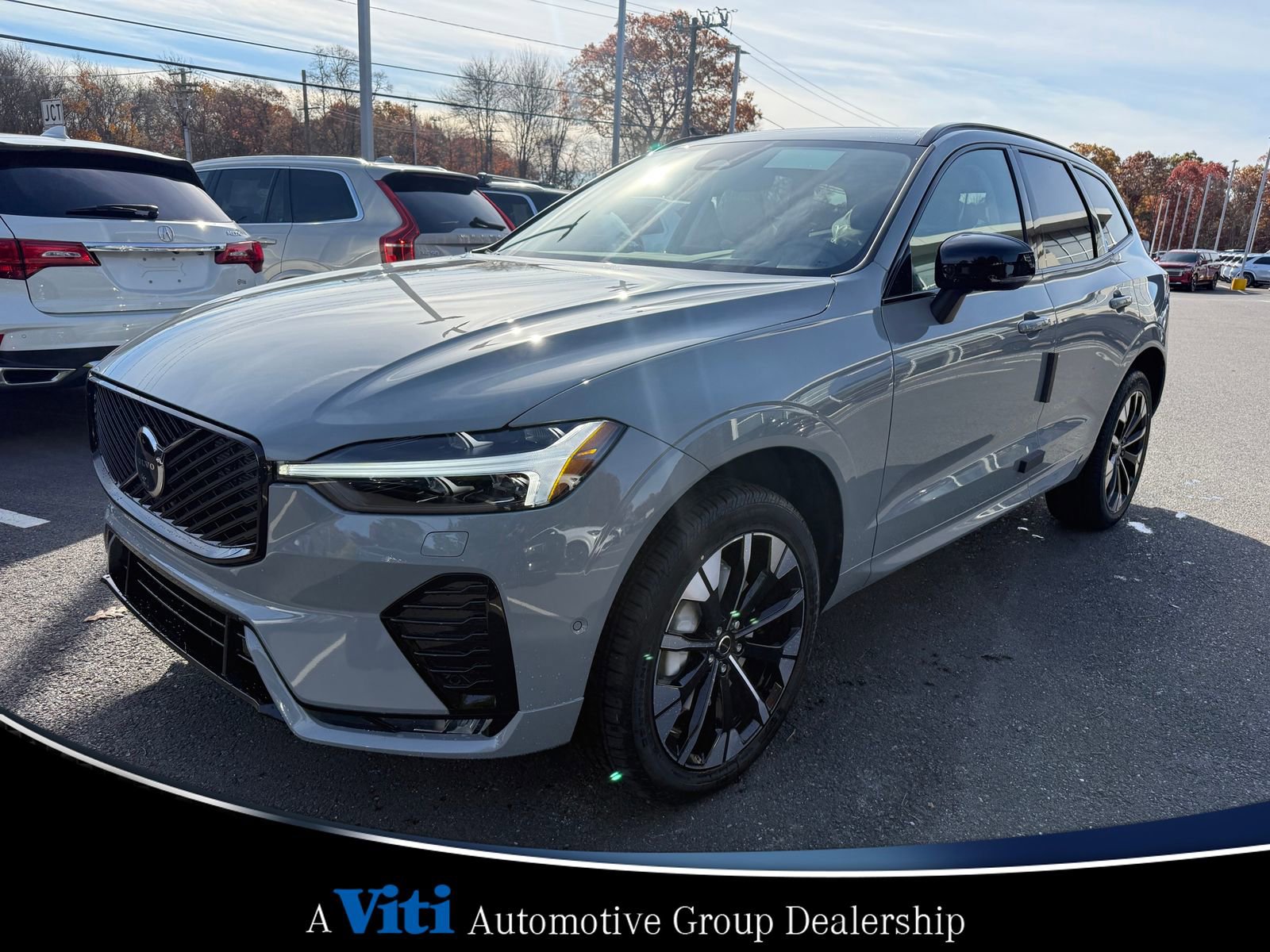 Used 2026 Volvo XC60 B5 Ultra w/ Protection Package Premier image 4