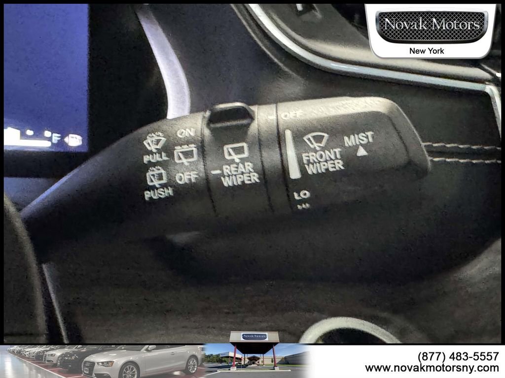 Used 2022 Jeep Grand Cherokee Limited image 19