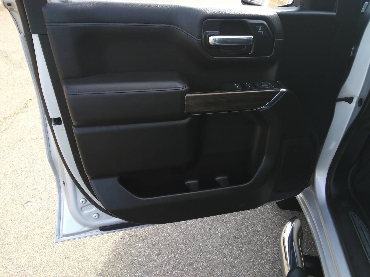 Used 2019 Chevrolet Silverado 1500 LT w/ All-Star Edition AWD/4WD image 16