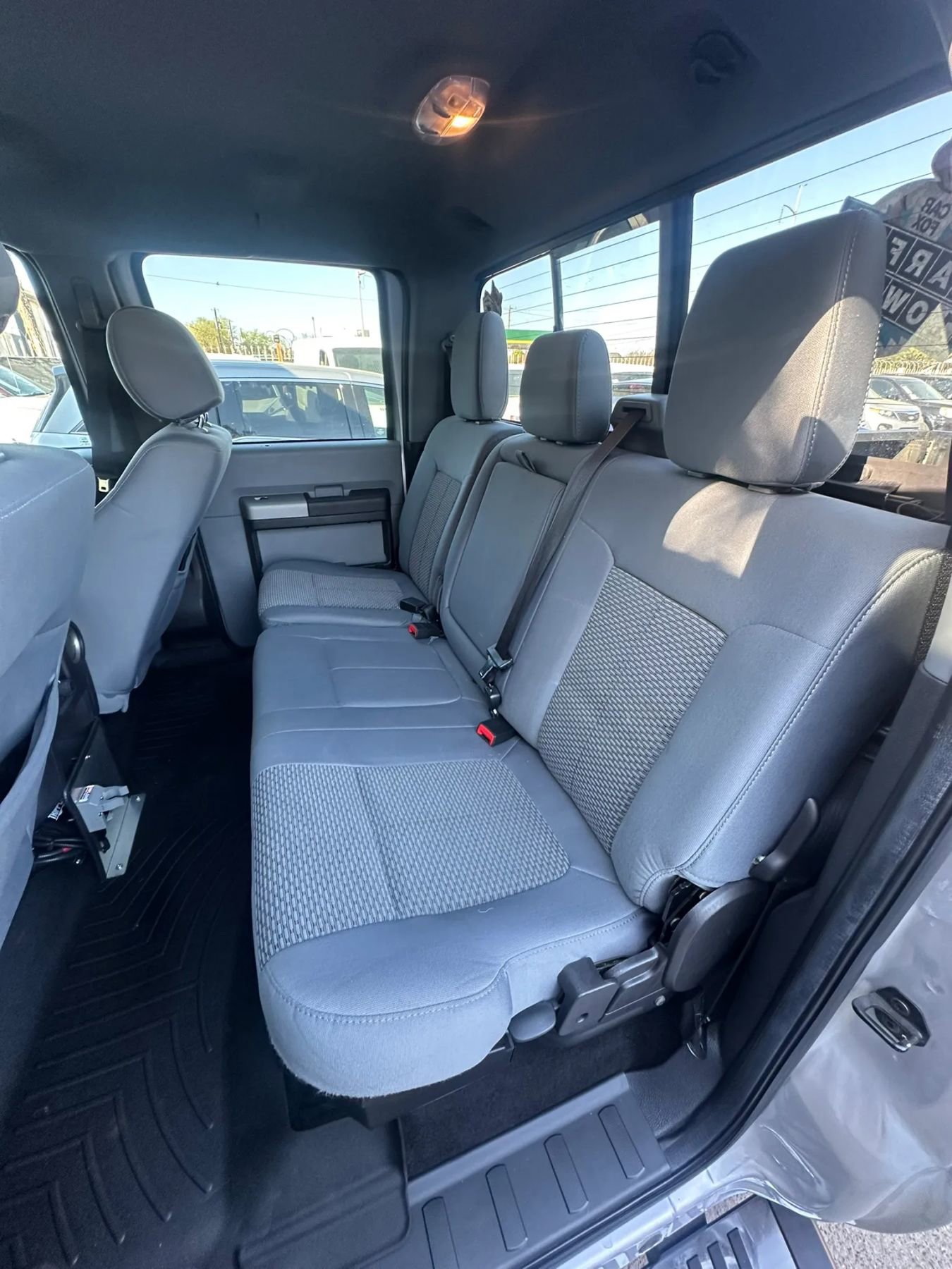 Used 2016 Ford F250 XLT w/ XLT Interior Package image 10