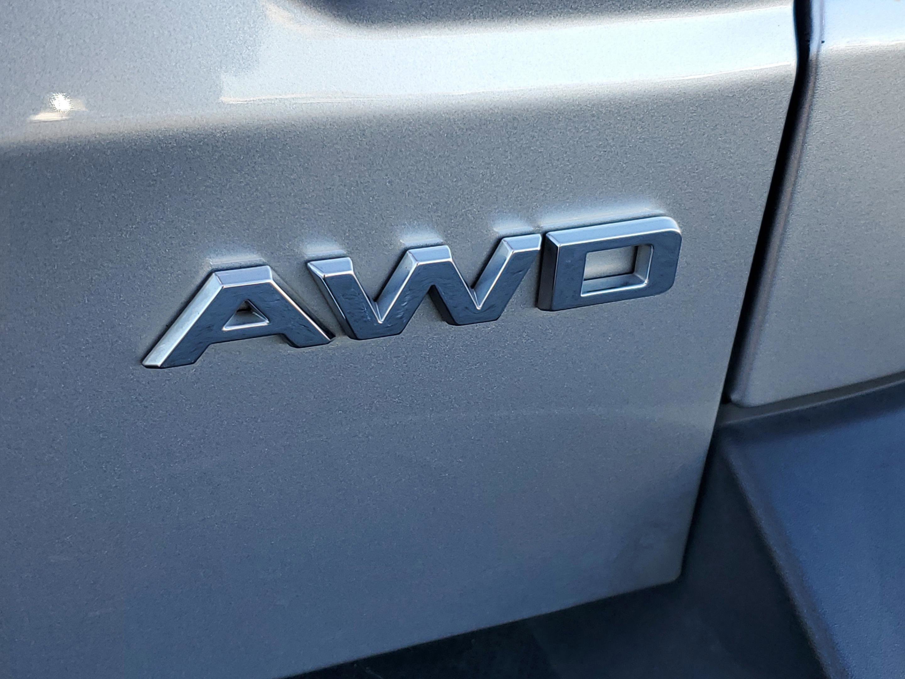 Certified 2024 Ford Maverick XLT w/ Equipment Group 300A Standard AWD/4WD image 9