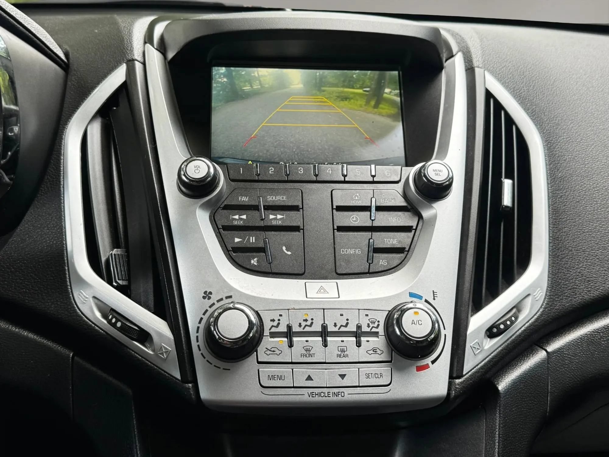 Used 2017 GMC Terrain SLE FWD image 20