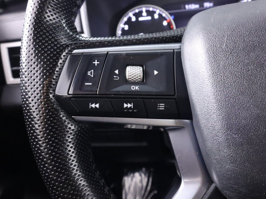 Used 2022 Mitsubishi Outlander SEL Black Edition AWD/4WD image 12