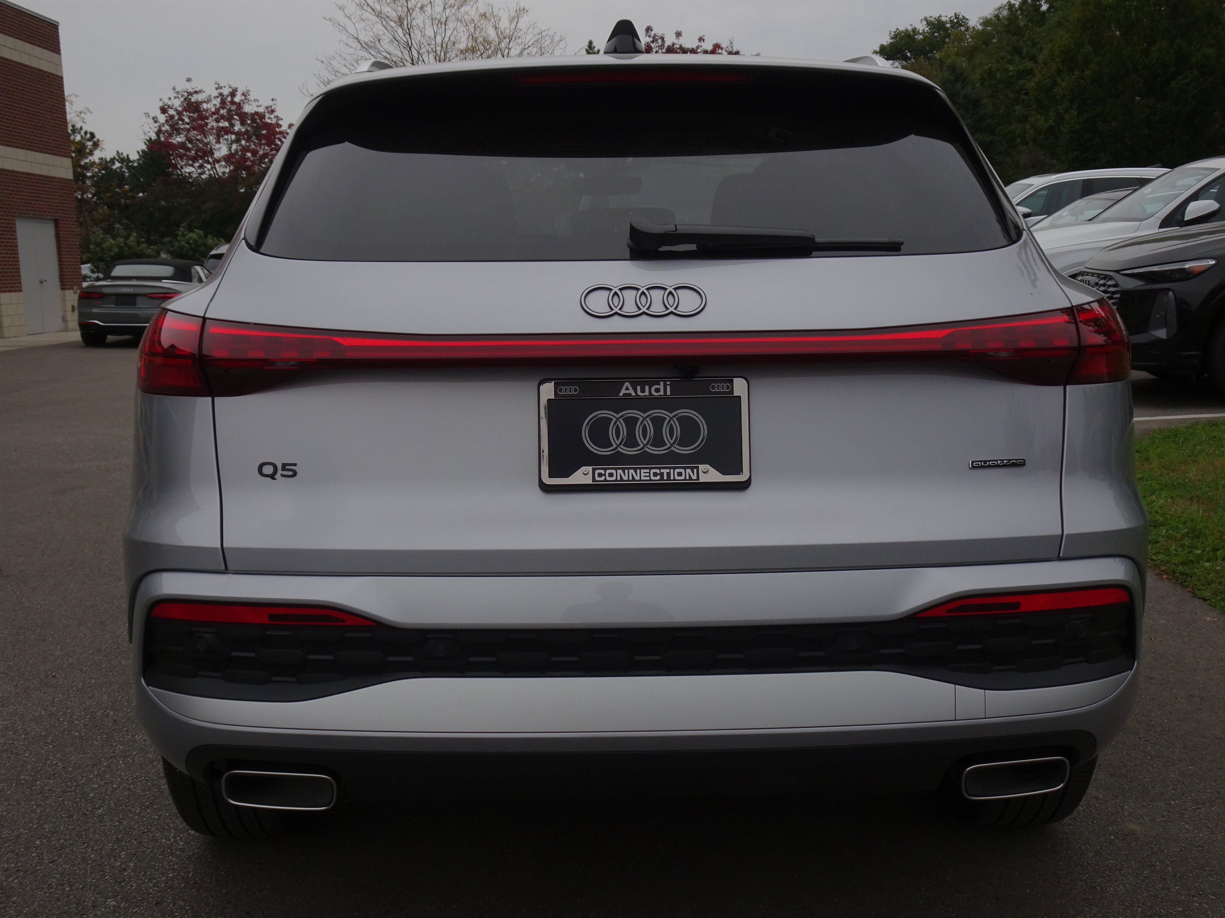 Certified 2025 Audi Q5 Premium AWD/4WD image 4