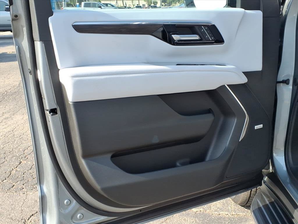 New 2026 Chevrolet Tahoe Premier AWD/4WD image 14