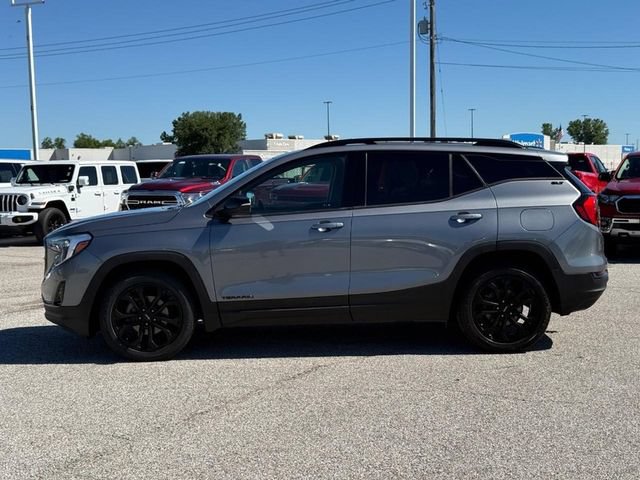 Used 2020 GMC Terrain SLT w/ Elevation Edition FWD video 2
