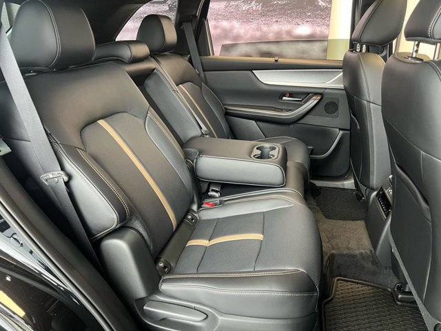 New 2026 MAZDA CX-90 Plug-In Hybrid w/ Preferred image 23