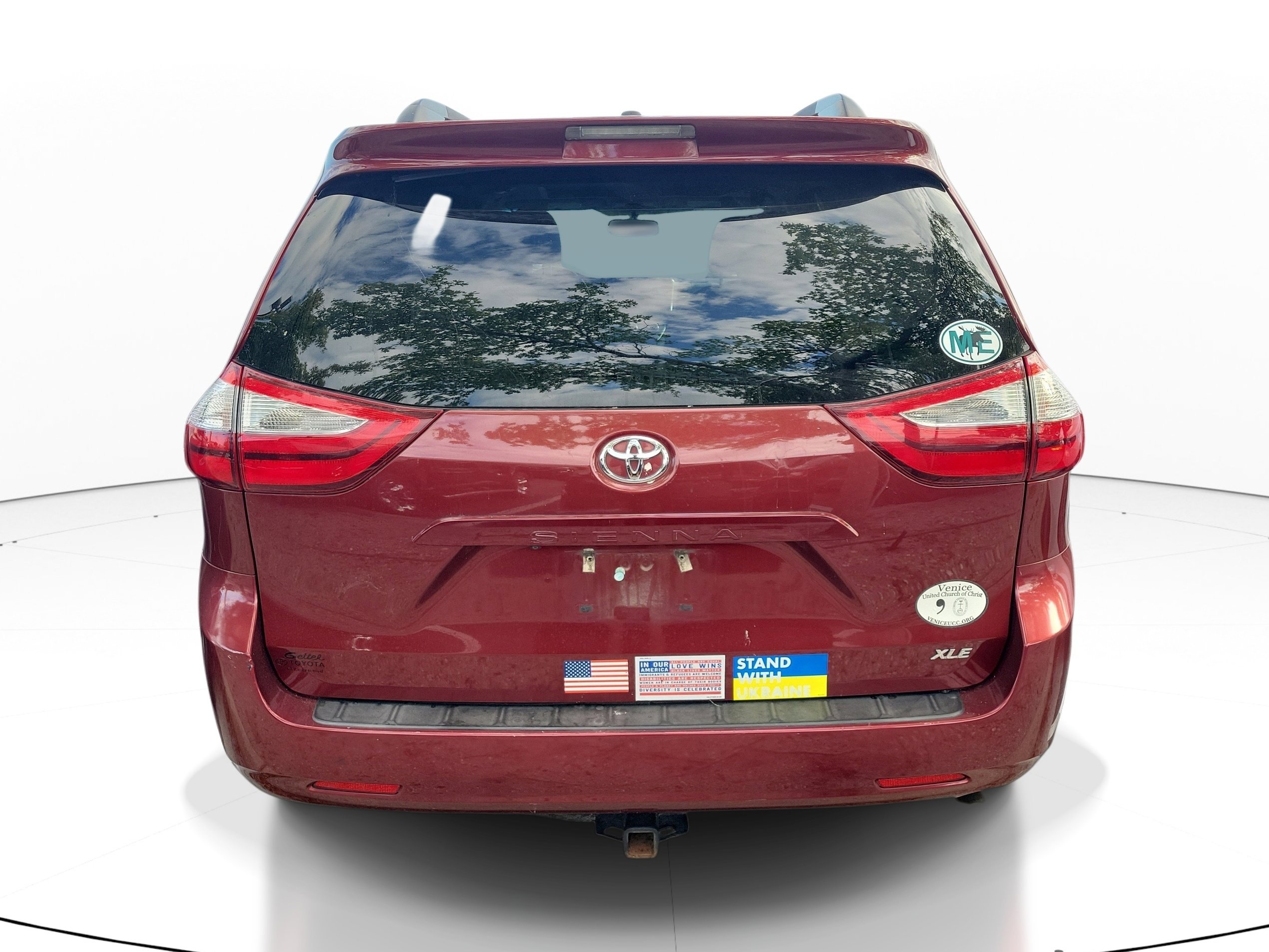 Used 2017 Toyota Sienna XLE FWD image 5