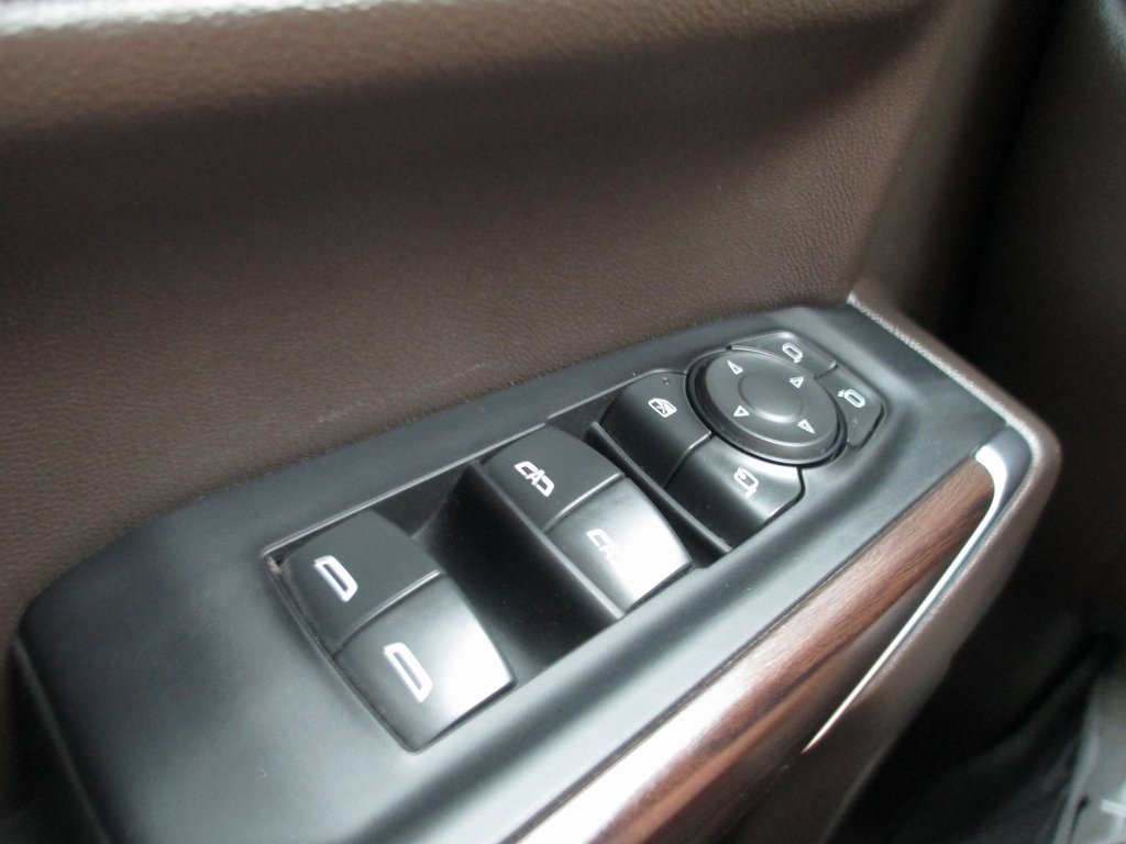 Used 2022 GMC Sierra 1500 SLT w/ SLT Premium Package image 25