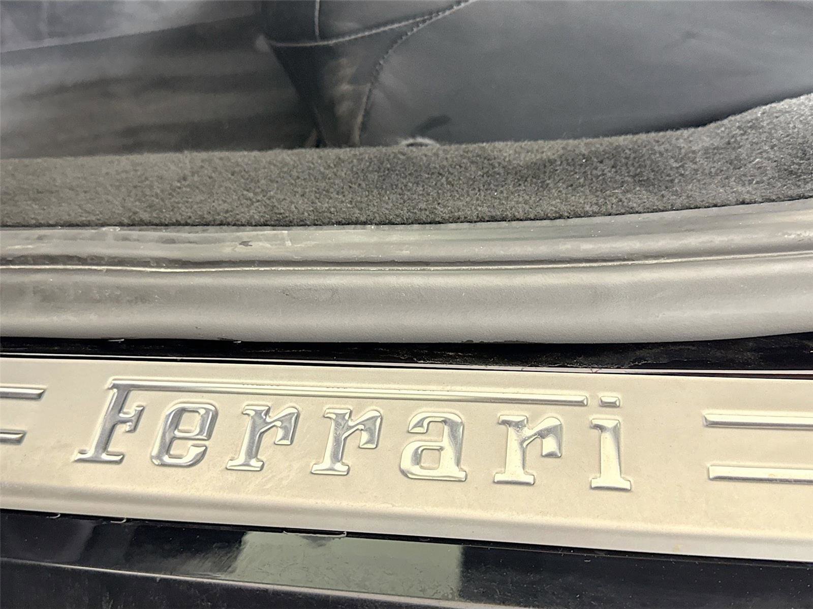 Used 2020 Ferrari F8 Tributo image 40