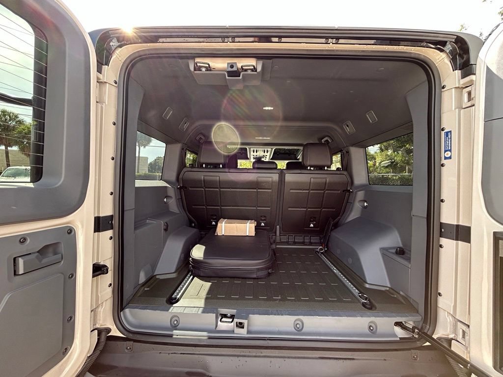 Used 2025 INEOS Grenadier AWD/4WD image 28