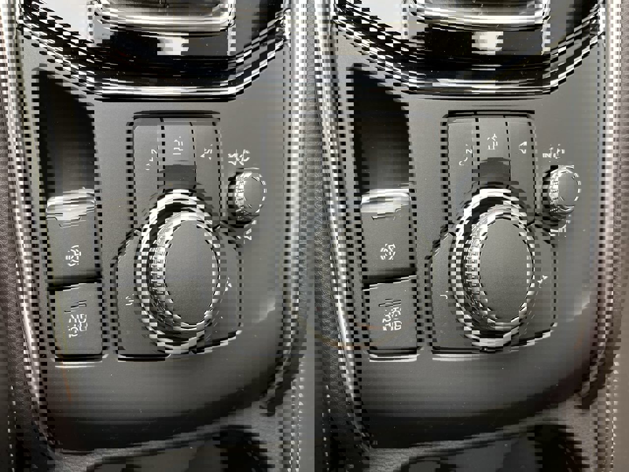 Used 2025 MAZDA CX-5 Signature image 18