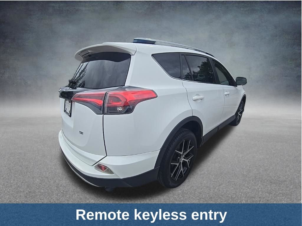 Used 2016 Toyota RAV4 SE FWD image 5
