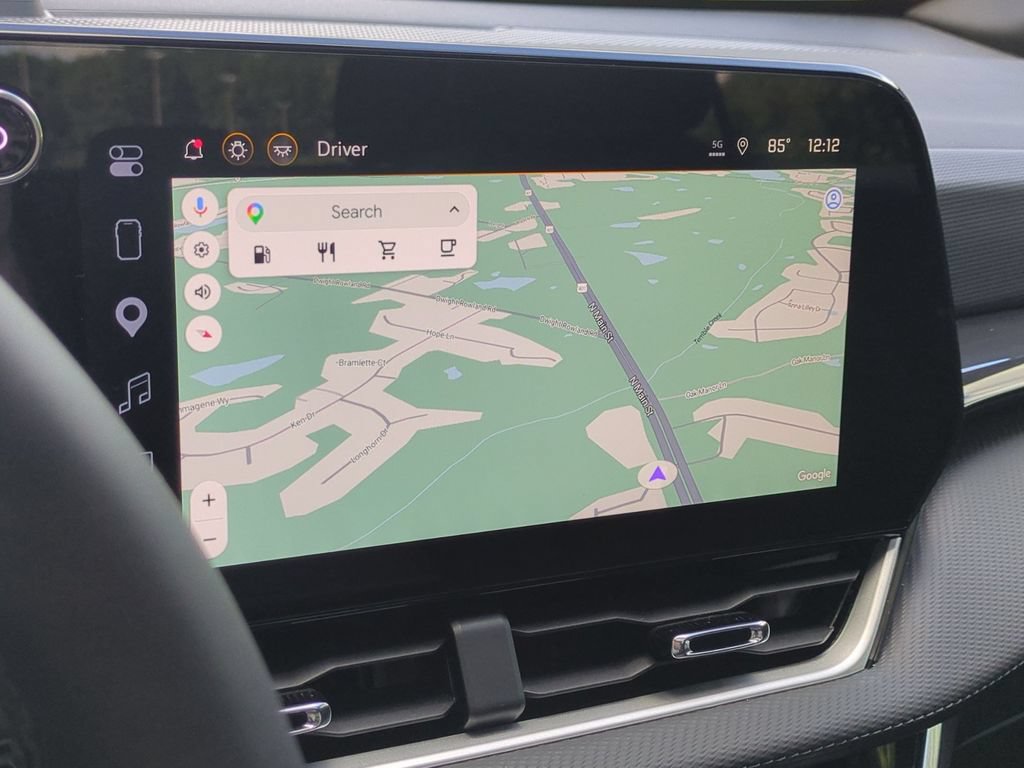 New 2026 Chevrolet Equinox LT w/ Safety and Technology Package FWD image 23