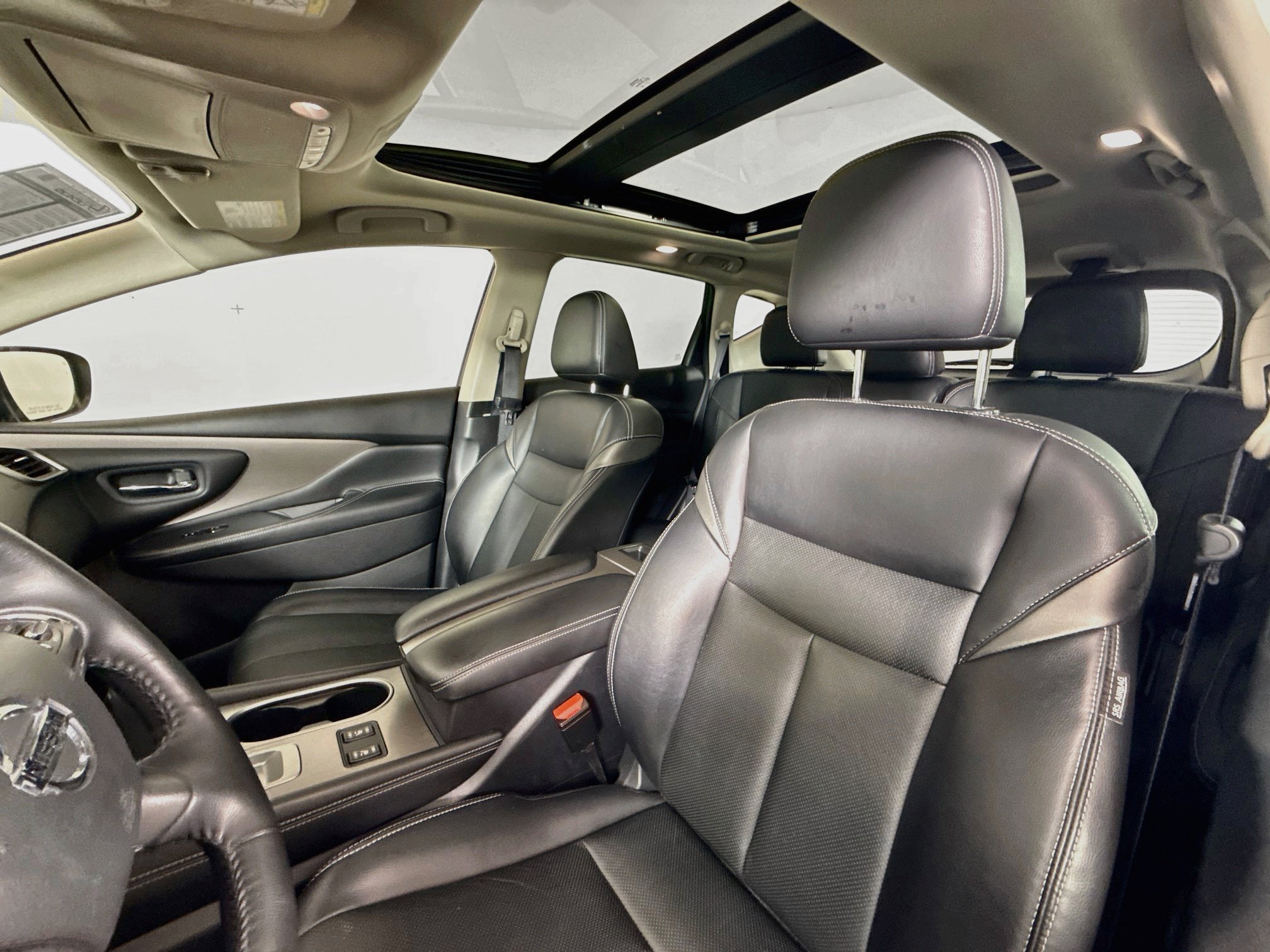 Used 2020 Nissan Murano SL w/ Moonroof Package FWD image 11