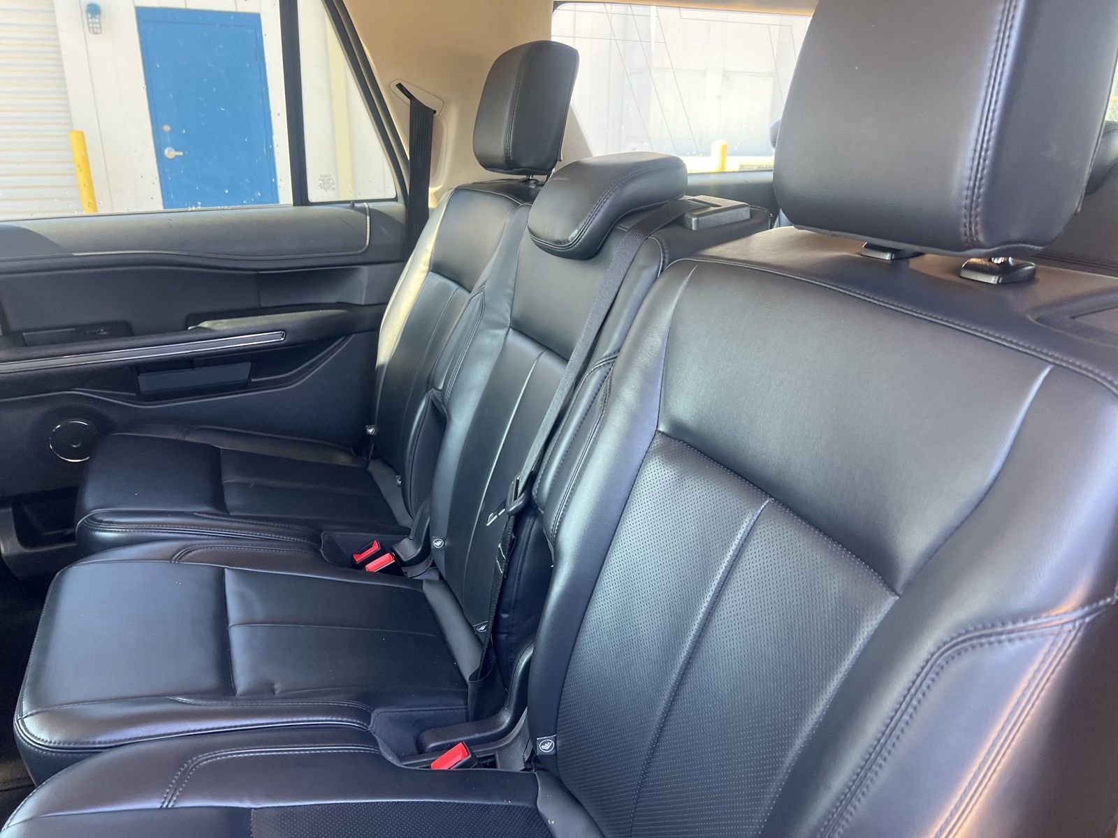 Used 2024 Ford Expedition Max XLT image 12