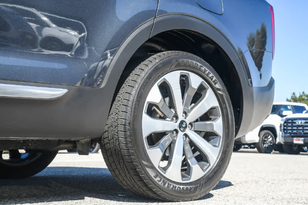 Used 2021 Kia Telluride S FWD image 11