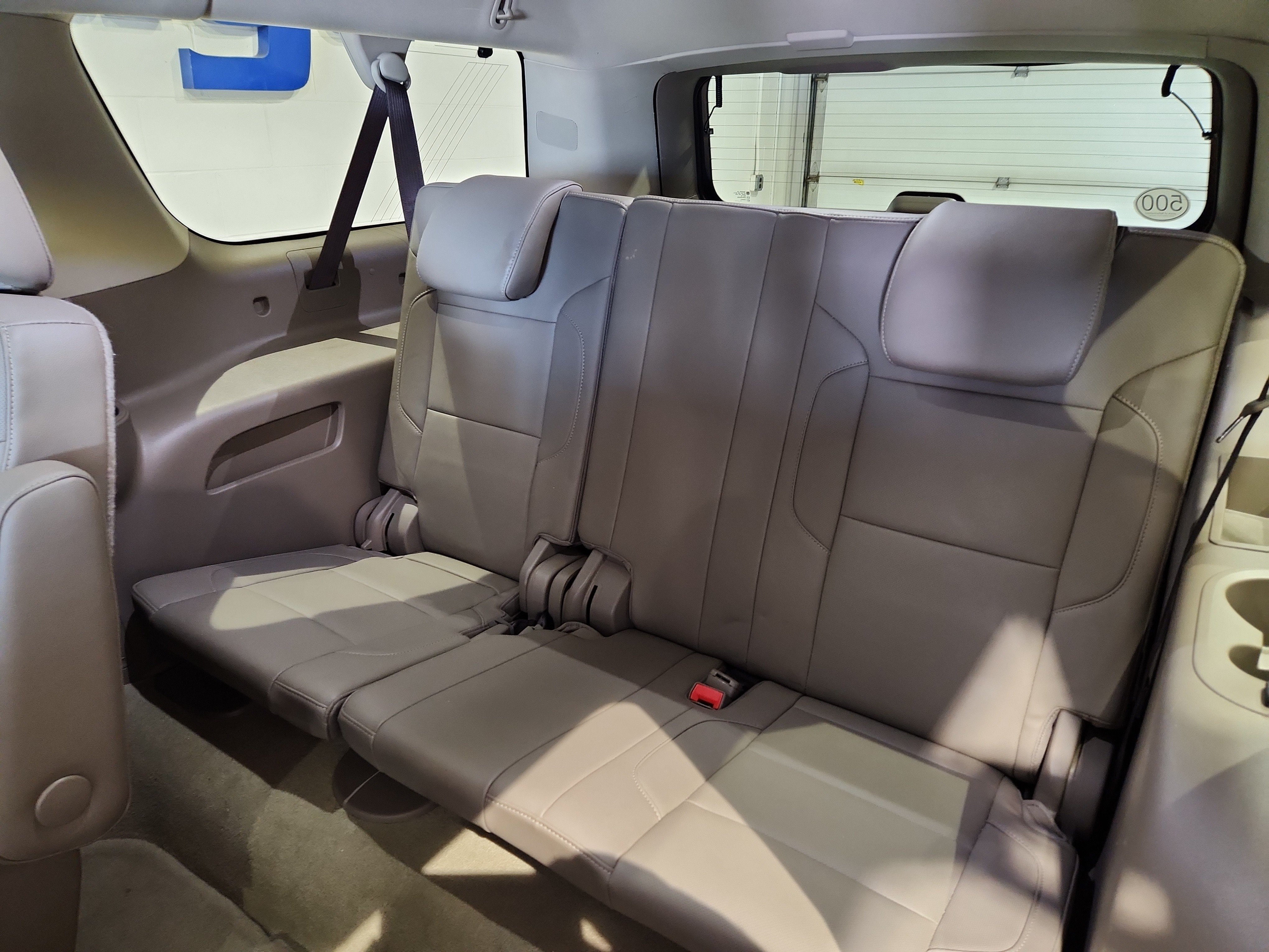 Used 2018 Chevrolet Suburban Premier AWD/4WD image 20