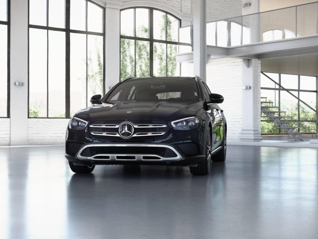 Certified 2022 Mercedes-Benz E 450 4MATIC All-Terrain Wagon image 43