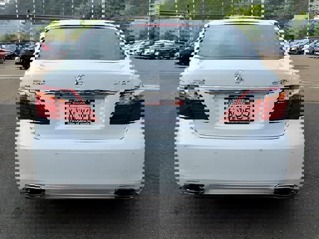 Used 2010 Lexus LS 460 image 5