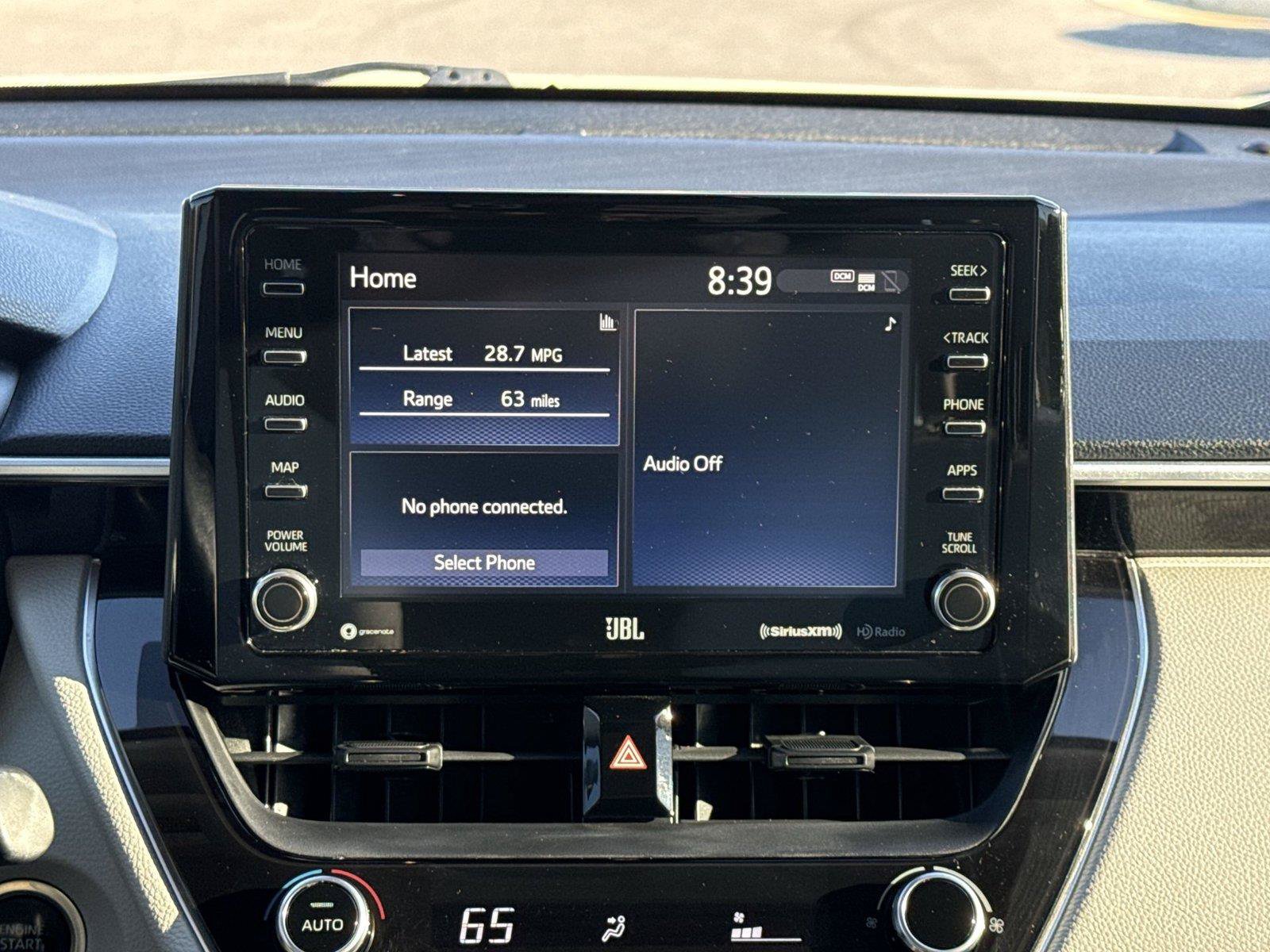 Used 2022 Toyota Corolla Cross LE w/ Moonroof Package AWD/4WD image 26