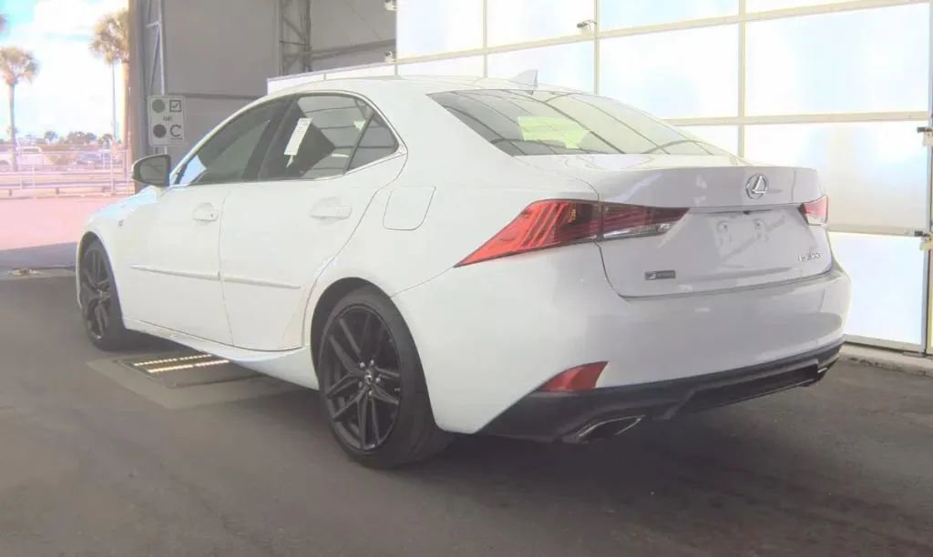 Used 2018 Lexus IS 300 F Sport w/ F Sport Package RWD image 3