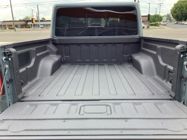 New 2026 Jeep Gladiator Sport image 30