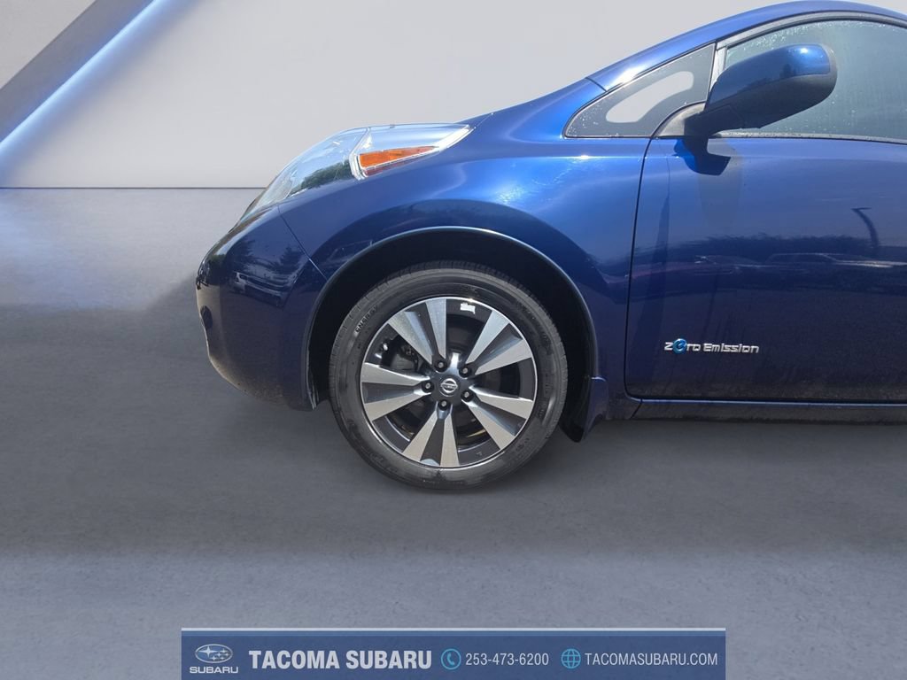 Used 2016 Nissan Leaf SV FWD image 9