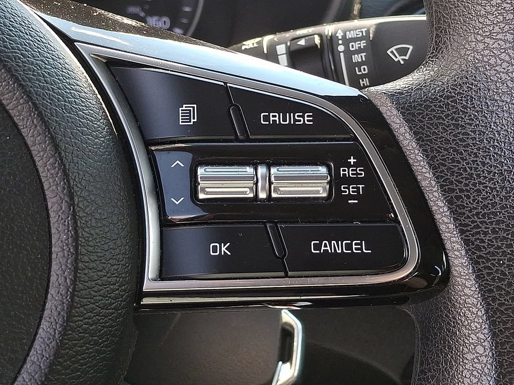 Used 2020 Kia Forte LXS FWD image 17
