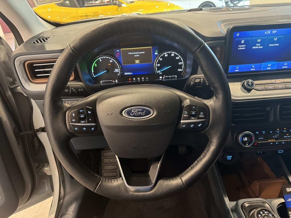 Used 2022 Ford Maverick Lariat w/ Lariat Luxury Package FWD image 25
