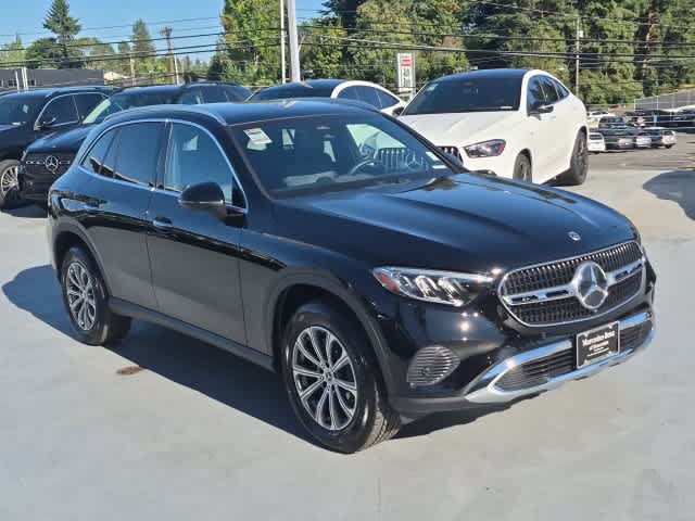 Certified 2026 Mercedes-Benz GLC 300 4MATIC image 2