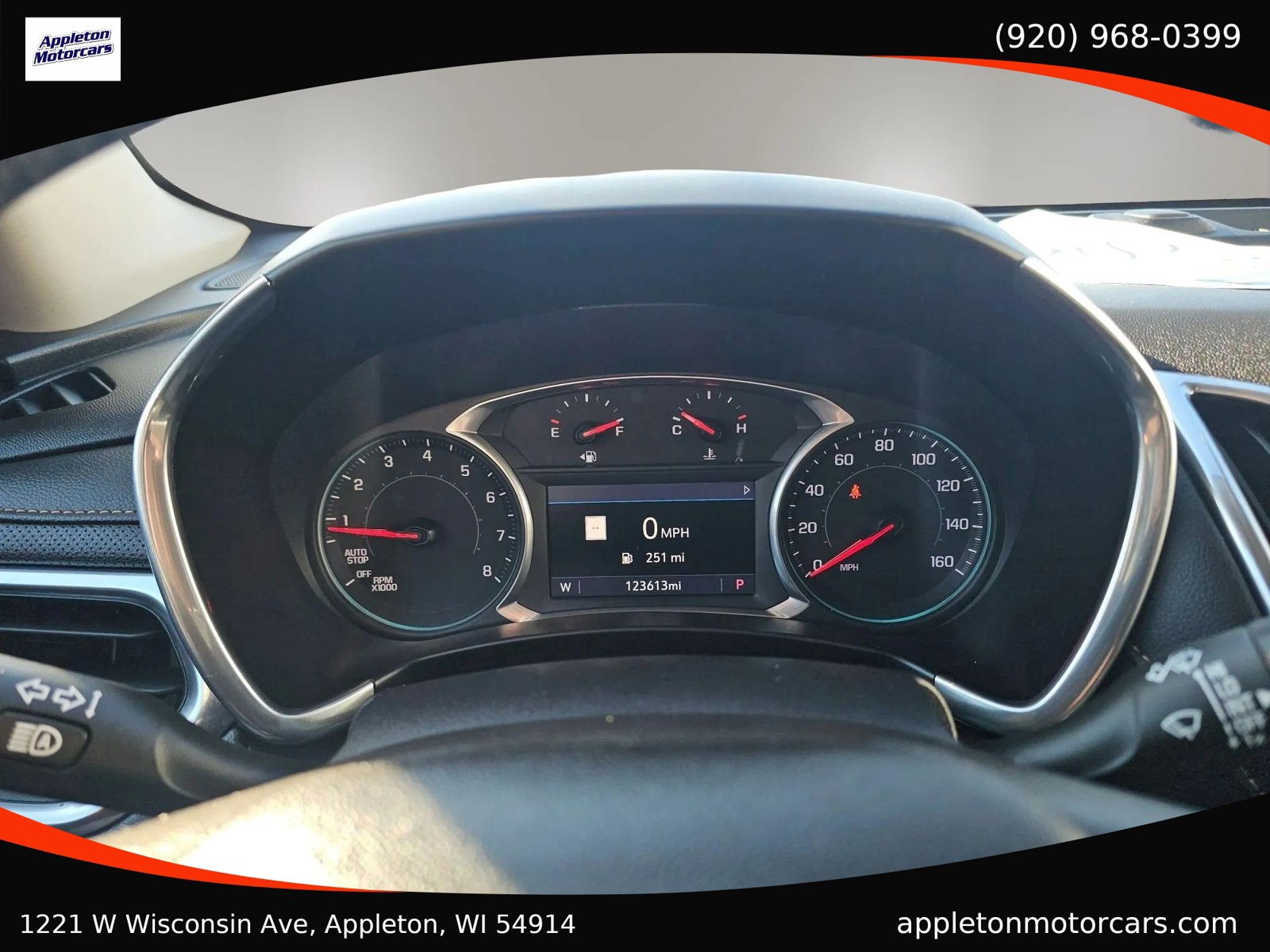 Used 2019 Chevrolet Equinox Premier AWD/4WD image 16