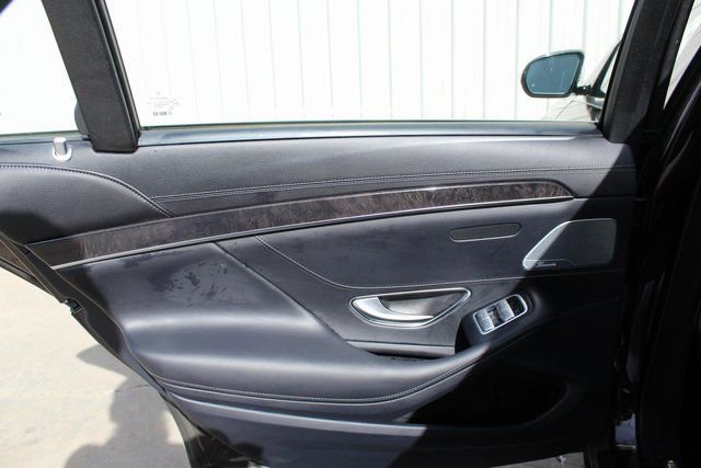 Used 2018 Mercedes-Benz S 450 Sedan image 18