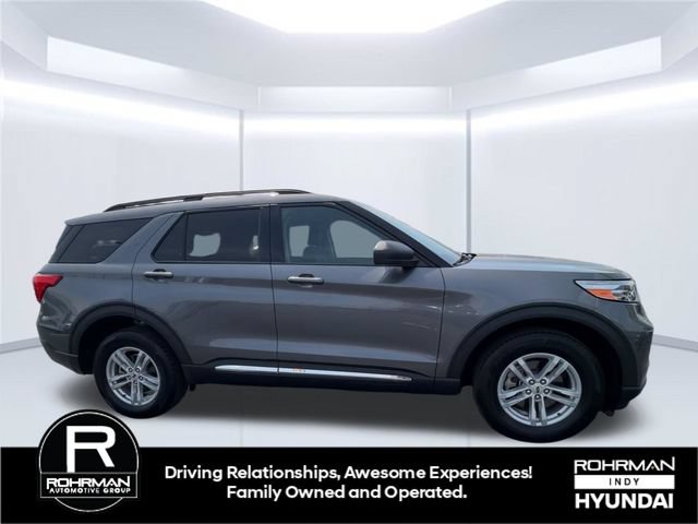 Used 2024 Ford Explorer XLT AWD/4WD image 10