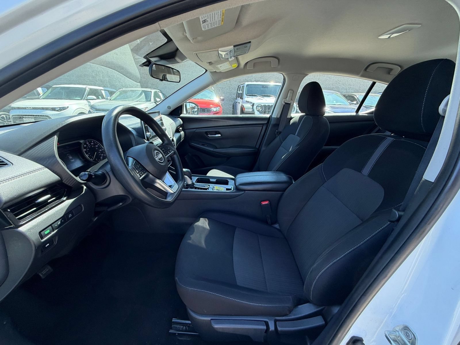 Used 2025 Nissan Sentra SV FWD image 24