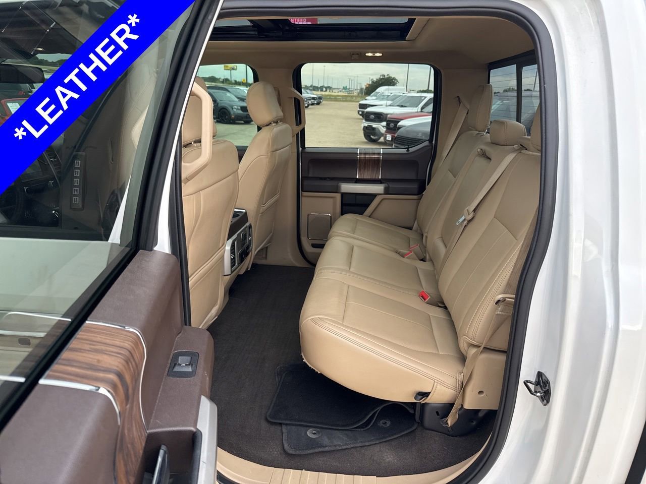 Used 2020 Ford F150 Lariat w/ Equipment Group 502A Luxury AWD/4WD image 8