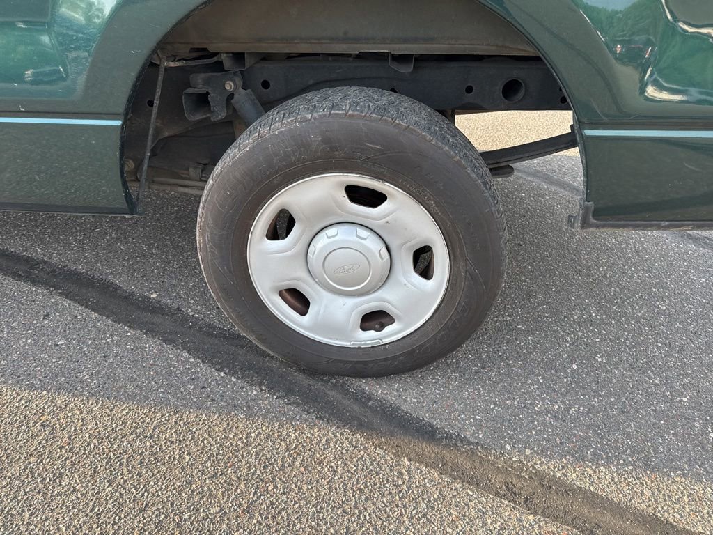 Used 2008 Ford F150 XL RWD image 4