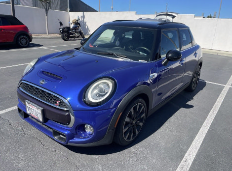 Used 2019 MINI Cooper S FWD image 1