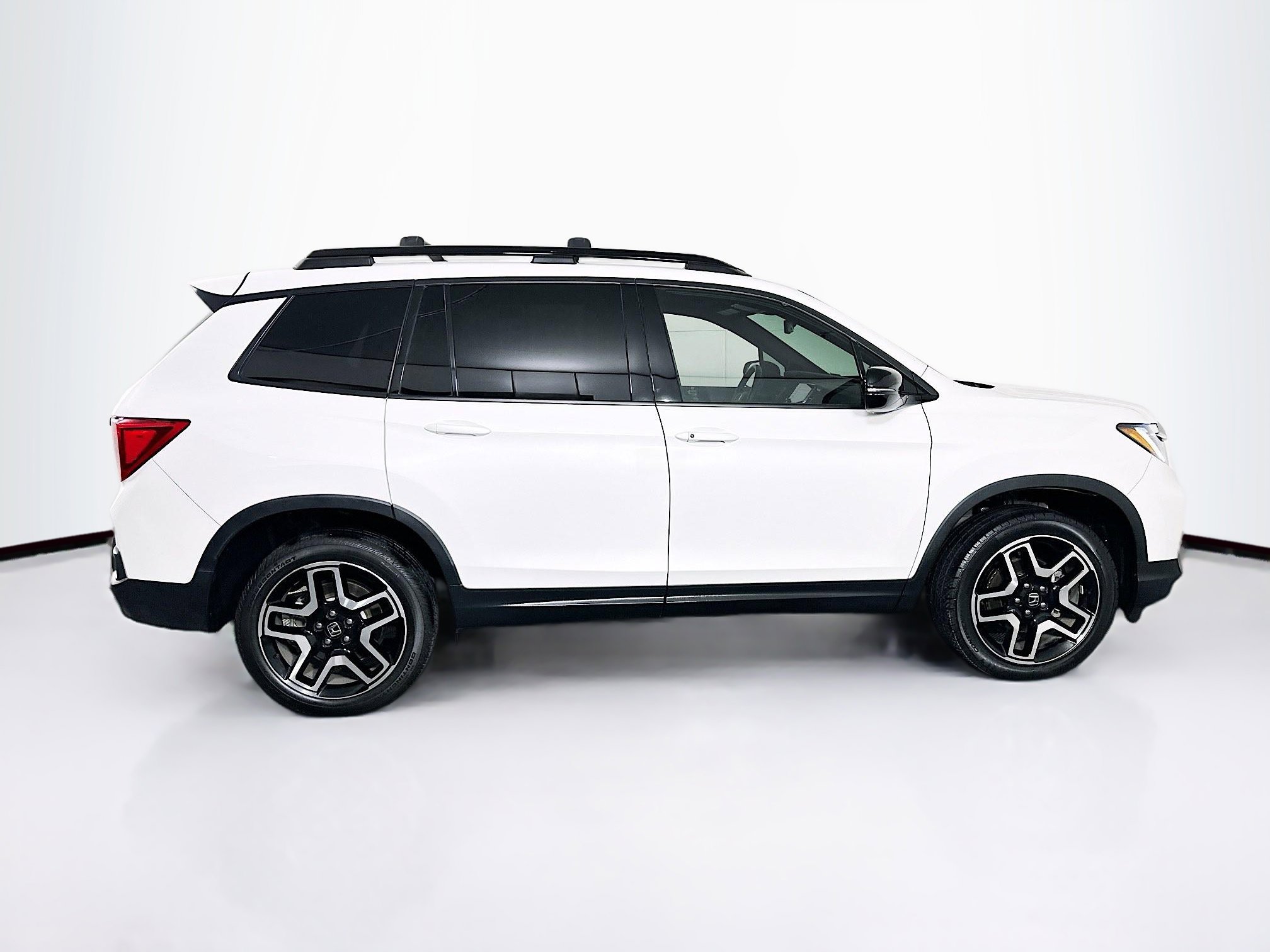 Used 2023 Honda Passport Elite image 10