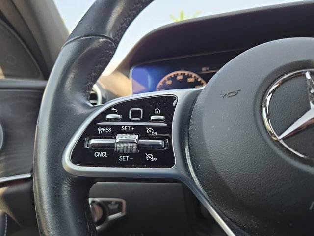 Certified 2019 Mercedes-Benz E 300 4MATIC image 15