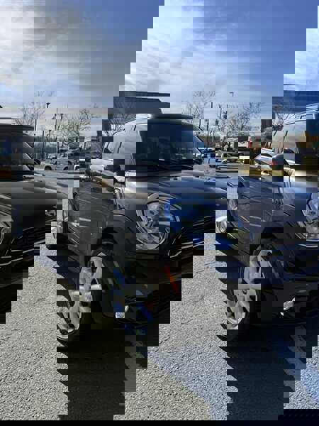 Used 2016 MINI Cooper Countryman S w/ Sport Package image 3