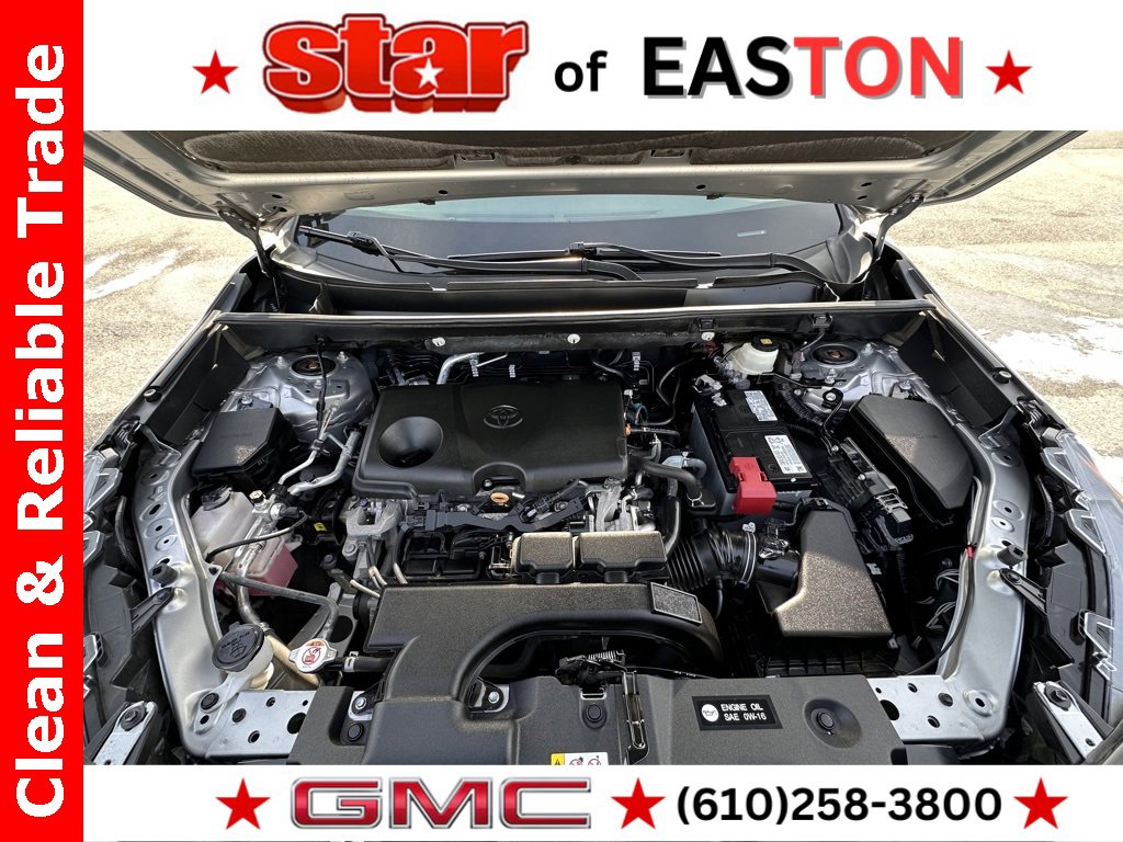 Used 2020 Toyota RAV4 XLE image 27