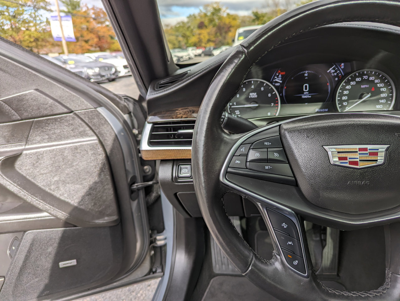 Used 2018 Cadillac CT6 Luxury image 17