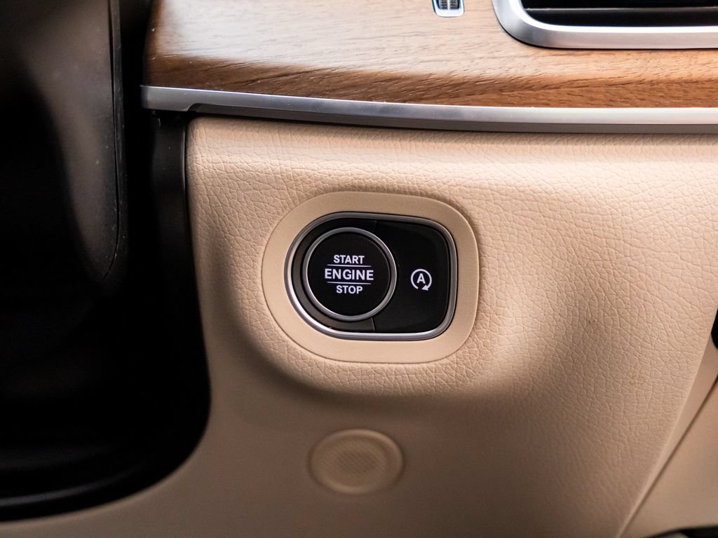 Used 2022 Mercedes-Benz GLS 450 4MATIC image 23